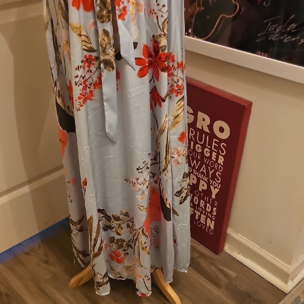 Lulu's Light Blue Floral Maxi Dress - Picture 4 of 9